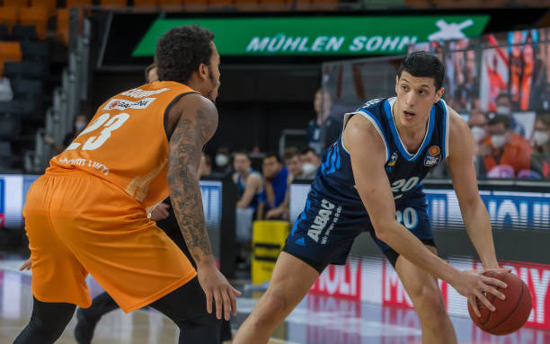 率和更稳定 率和更稳定