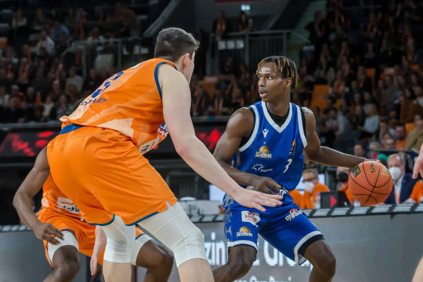 前场待提升 前场待提升